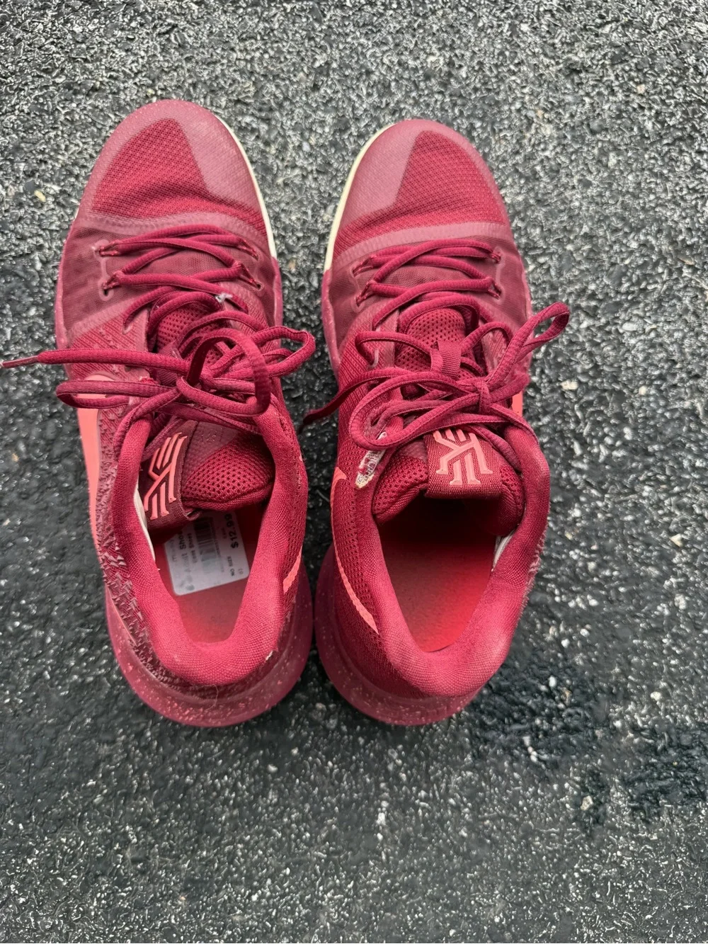 Nike Kyrie 3 Men’s Size 12 Team Red Burgundy Basketball